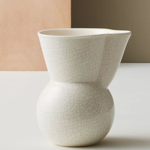 Handleless Jug | Gidon Bing